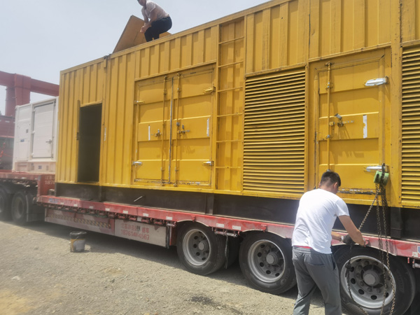 武侯除了负载情况和发动机维护，还有哪些因素会影响 200kw 柴油发电机的油耗？