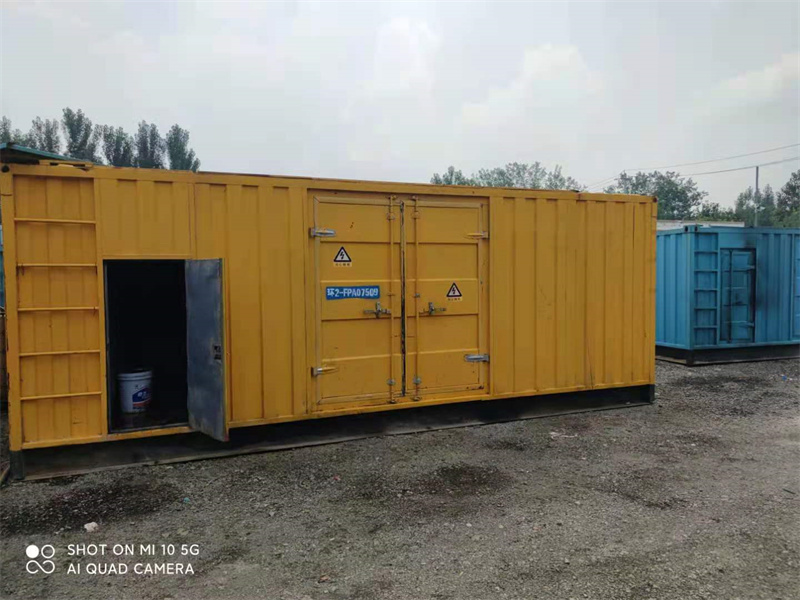 武侯200KW柴油发电机组需要配备什么型号的电缆线？