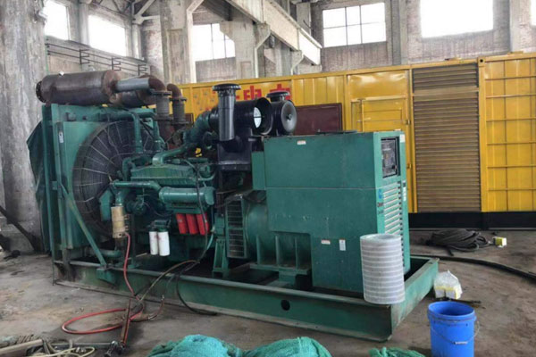 武侯发电机组的空气滤清器应该如何保养？