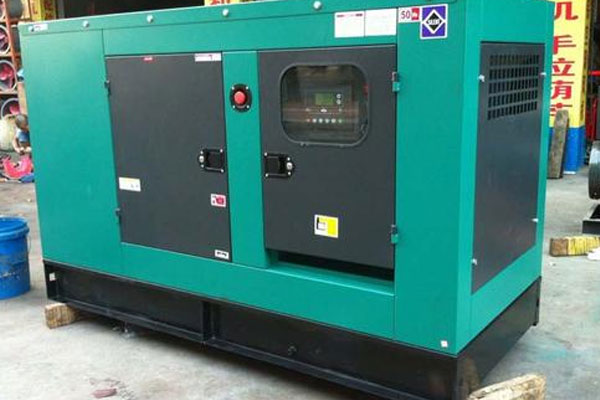 武侯如何检查机油的使用时间？