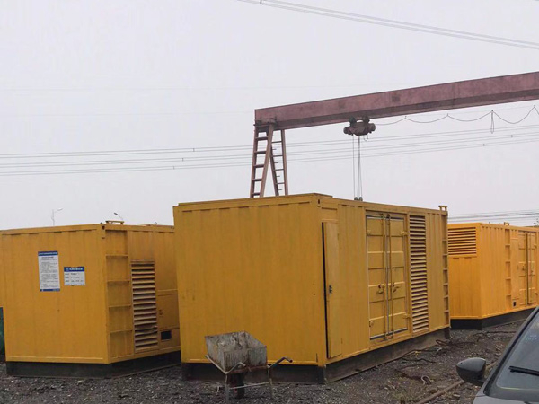 武侯100kw柴油发电机组每小时油耗？