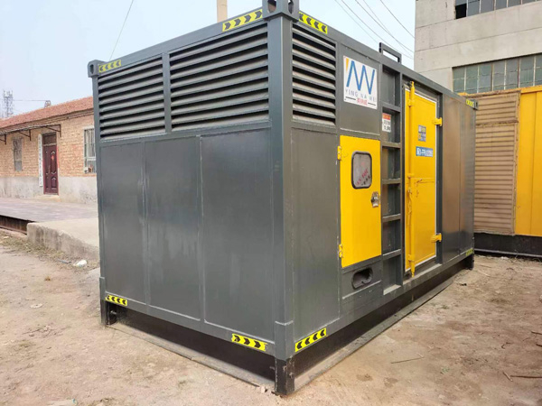 武侯进行柴油发电机组电瓶性能测试时，有哪些注意事项？