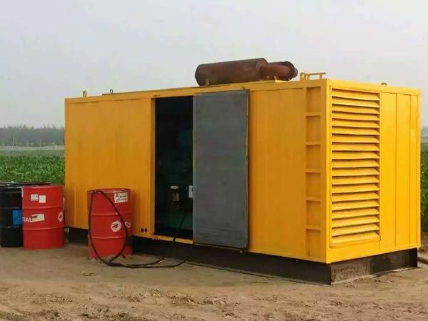 武侯安装新的水冷式机油散热器密封件有哪些注意事项？