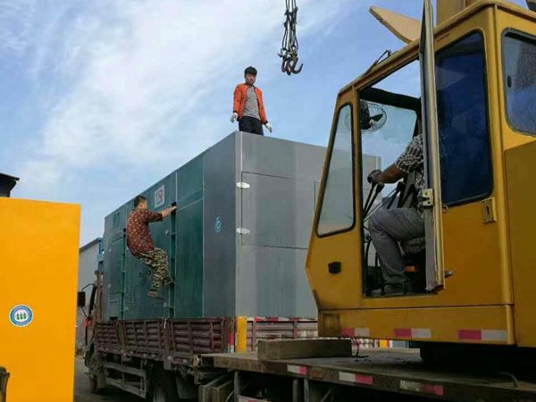 武侯更换水冷式机油散热器密封件的操作流程是怎样的？